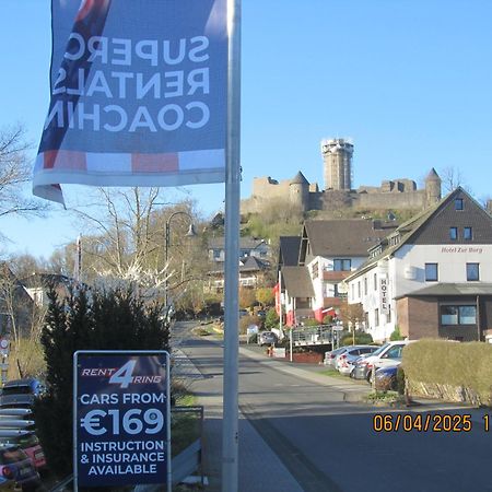 Hotel Zur Burg Nuerburg Bagian luar foto